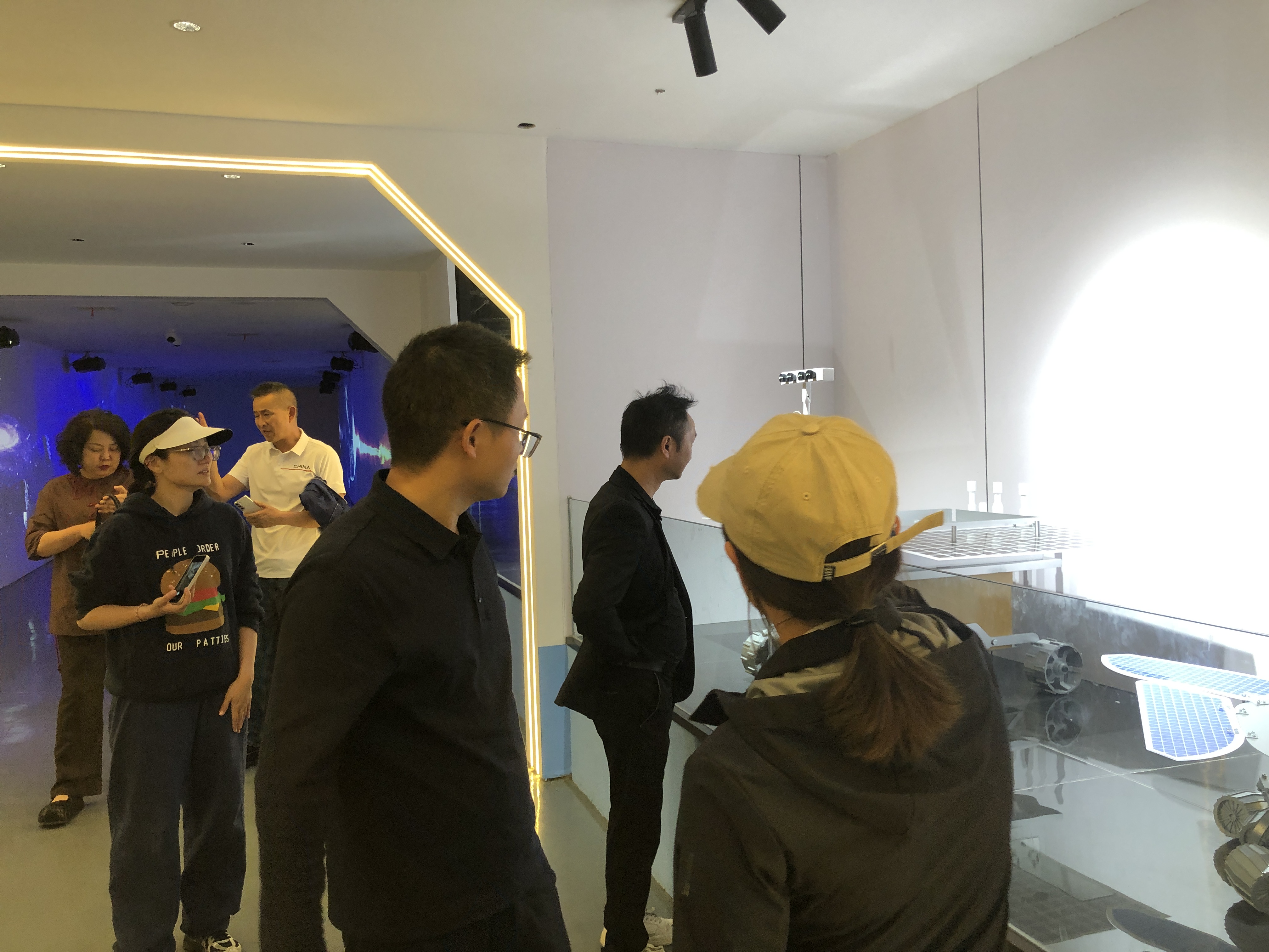 1776063342207030097.jpg 1776063342207030097.jpg